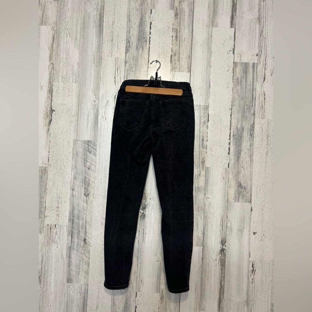 Black jeans 